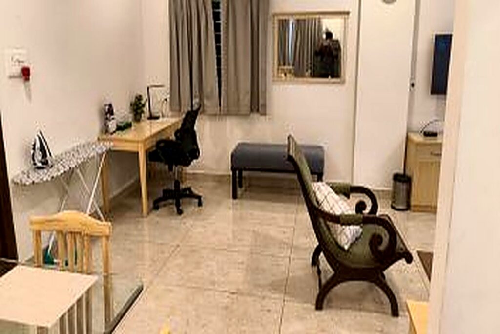 Serviced Apartment